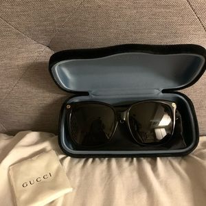 Gucci 57mm Square Sunglasses